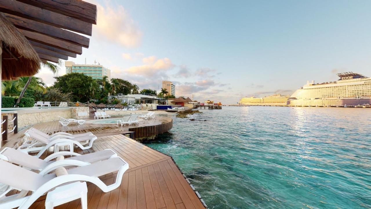 Grand Park Royal Cozumel Hotel Екстериор снимка Cancún